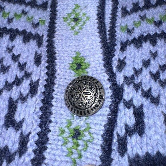 L.L. Bean Vintage Womens XL Nordic Blue Lambswool Cardigan Sweater Gently Worn - Picture 6 of 12